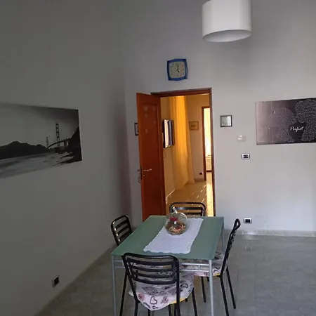 Διαμέρισμα Anna's Little House