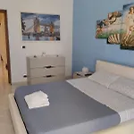 Anna's Little House Apartament *