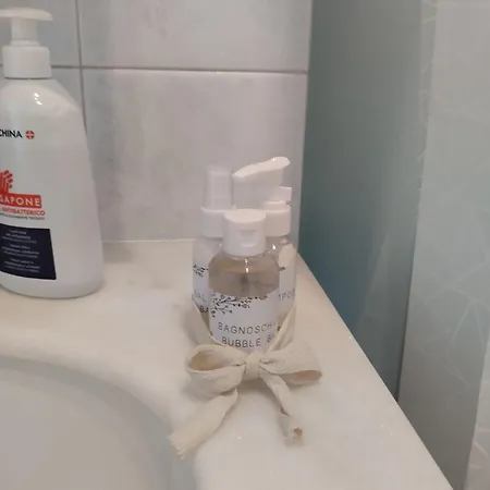 Апартаменти Anna's Little House *