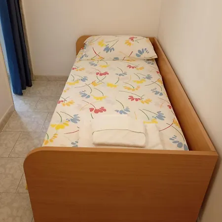 Anna's Little House Bari